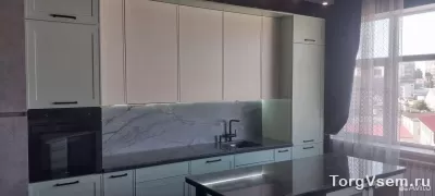 Кухня с островом фото 3