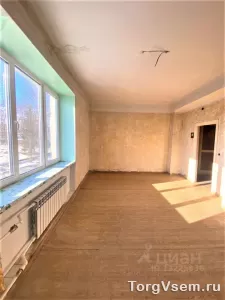 Продаю 2х комнатную квартиру, "Сталинка".