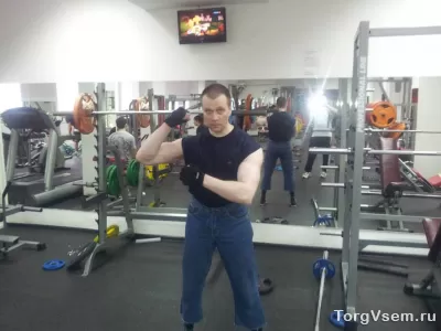 Сопровождающий - телохранитель для ребенка фото